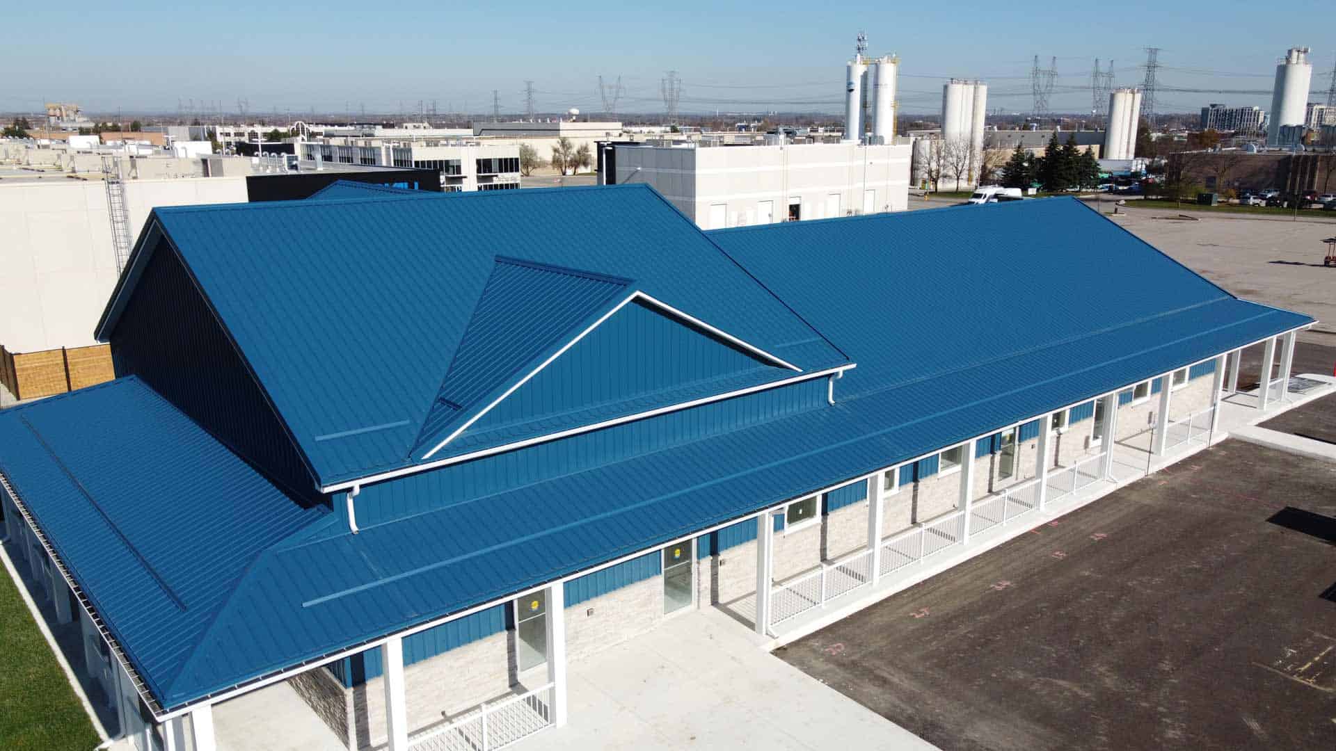 You are currently viewing 7 Types of Roofing for Commercial Buildings